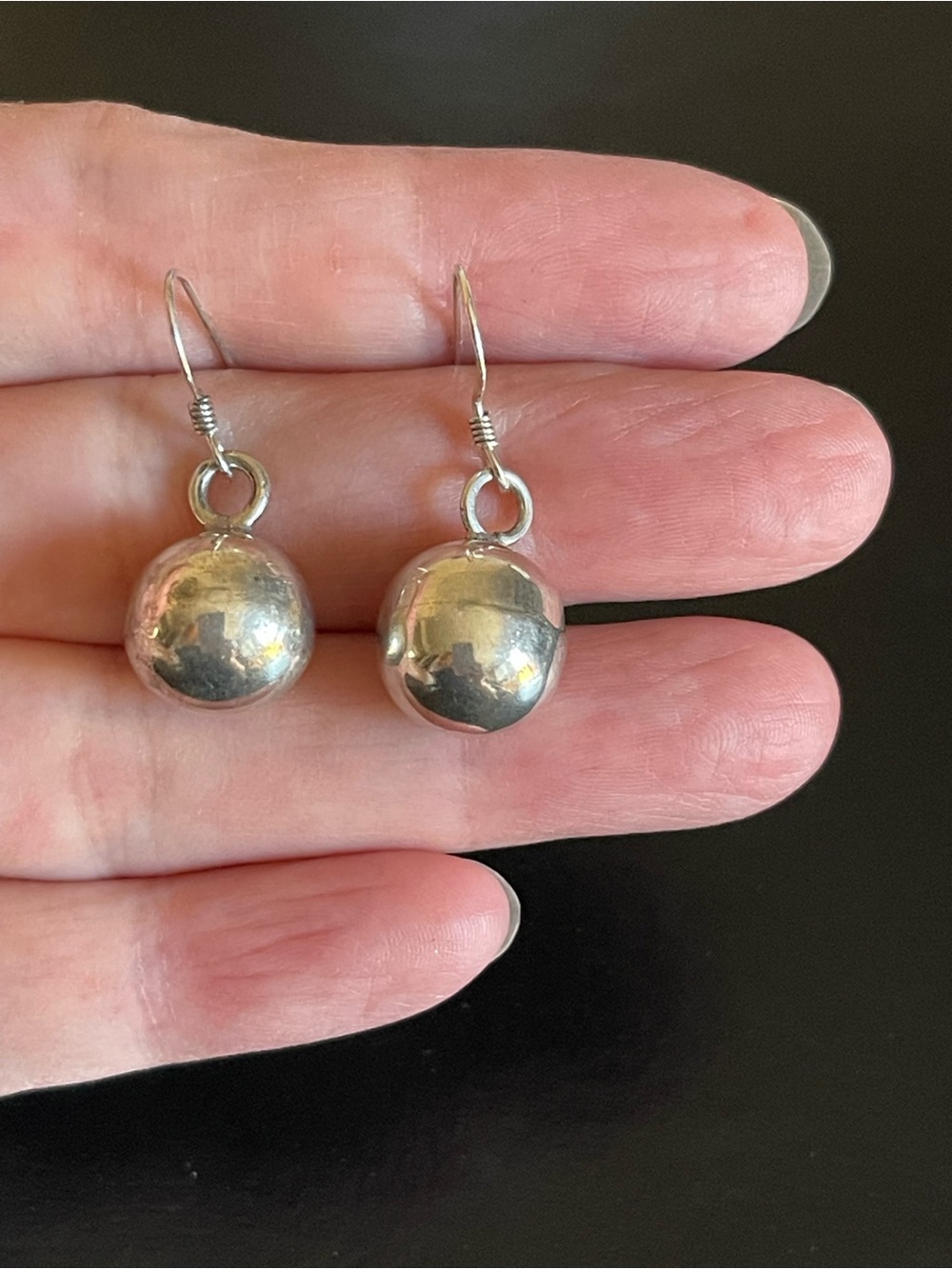 925 Sterling Silver Polished Ball Pendant Necklace and Earrings Set - Picture 7 of 11